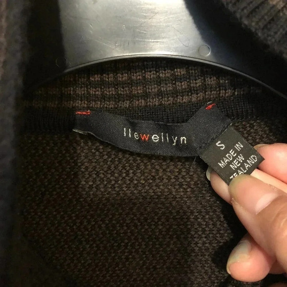 Llewellyn 100% Super soft extra fine Merino women sweater size S - Picture 4 of 5